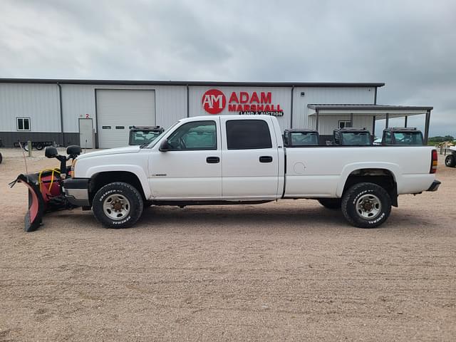 Image of Chevrolet 3500 equipment image 4