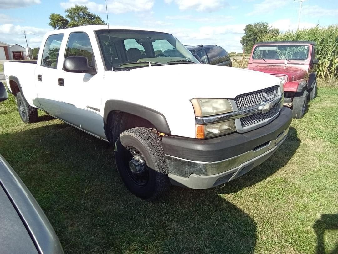 Image of Chevrolet 2500HD Primary image