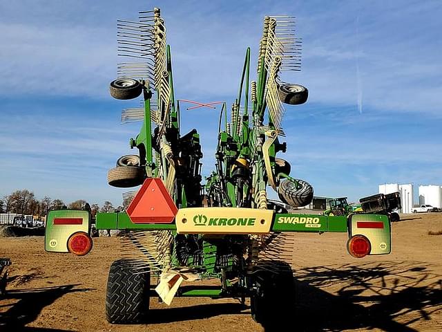 Image of Krone Swadro TC1370 equipment image 3