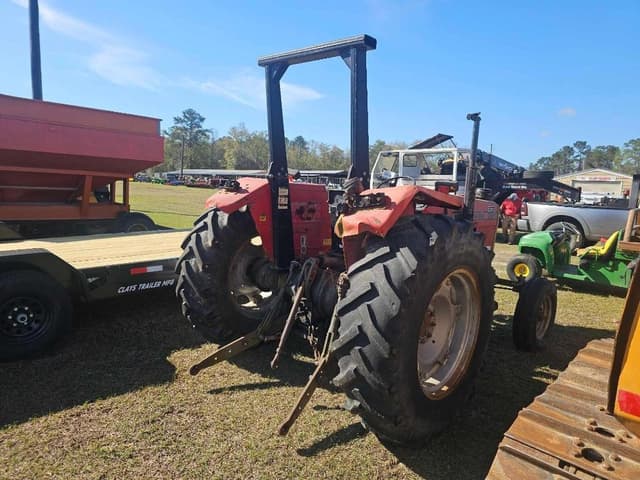 Image of Massey Ferguson 261 equipment image 3
