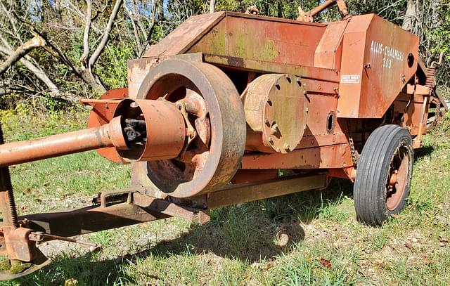 Image of Allis Chalmers 303 equipment image 3