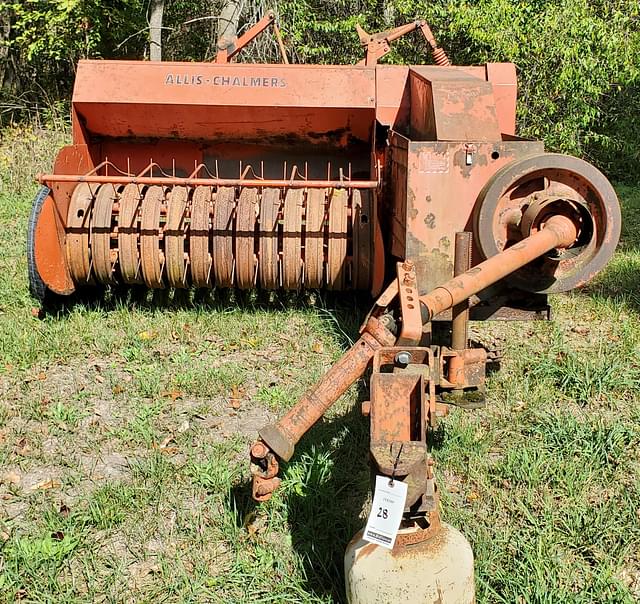 Image of Allis Chalmers 303 equipment image 2