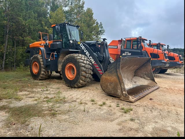 Image of Develon DL580-7 equipment image 3