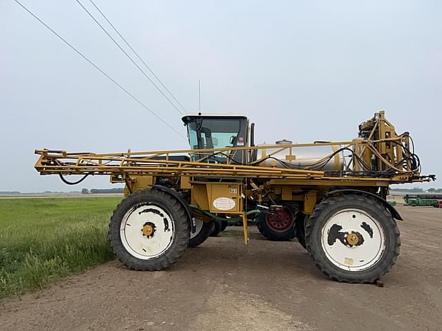Image of Ag-Chem RoGator 854 equipment image 1