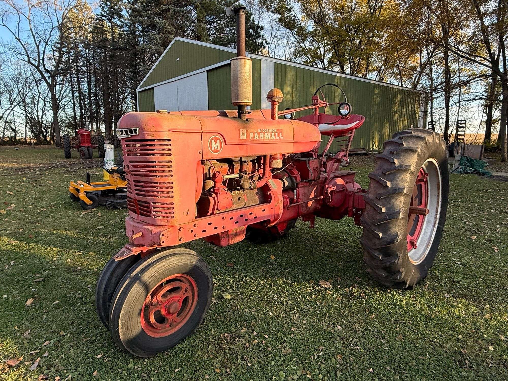 Farmall M Image