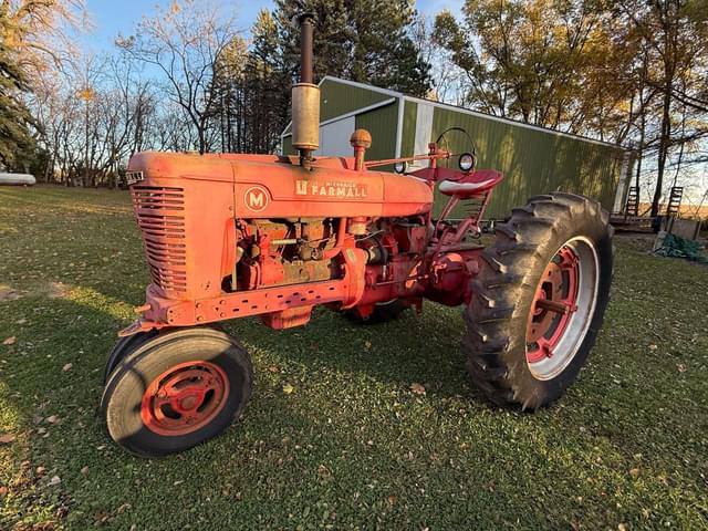 Image of Farmall M equipment image 3