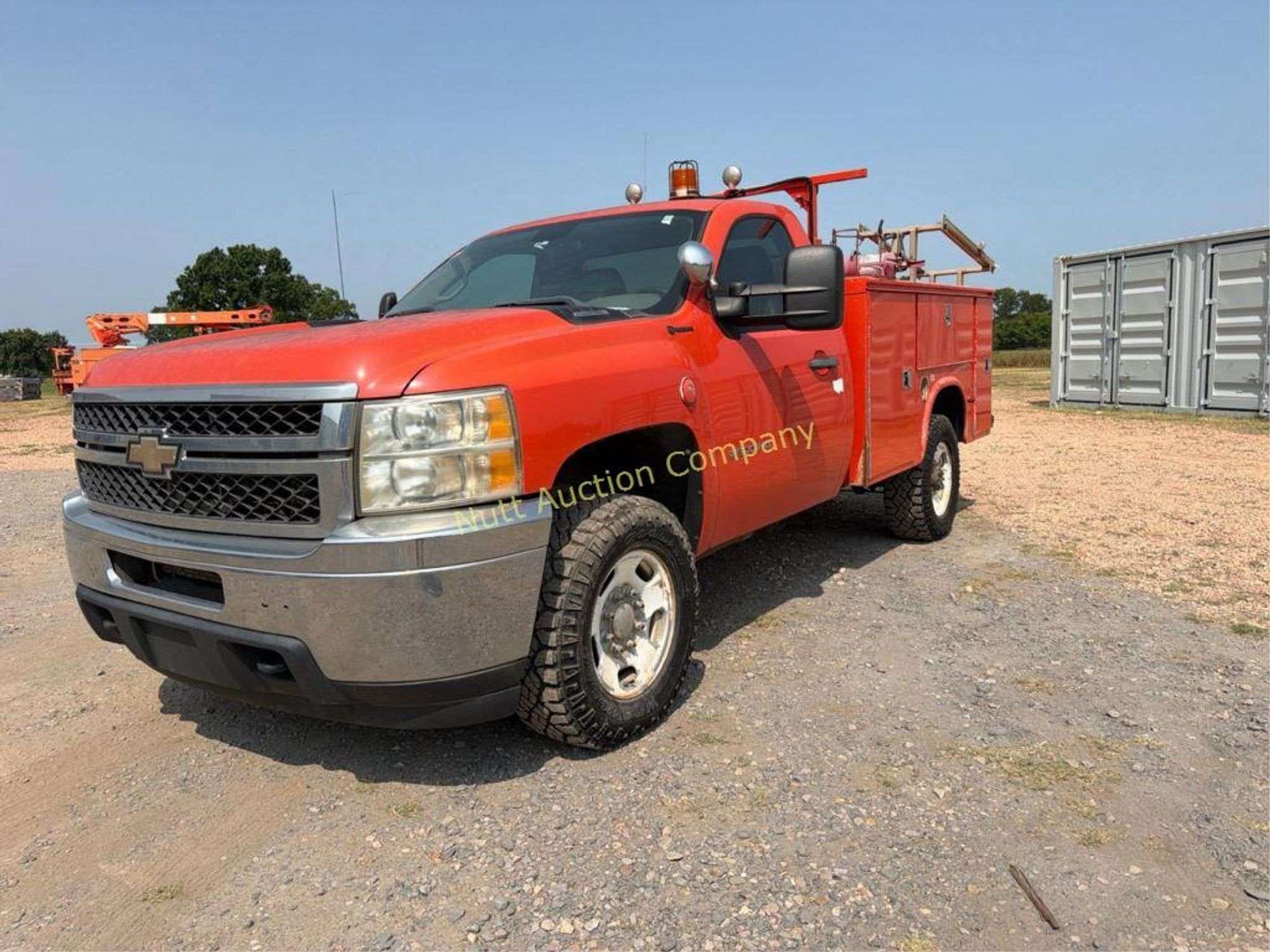 2011 Chevrolet 2500HD Equipment Image0