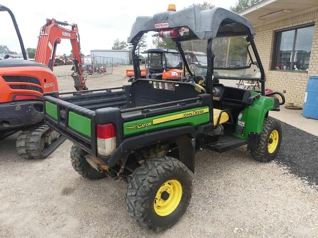 Image of John Deere XUV 625i equipment image 2