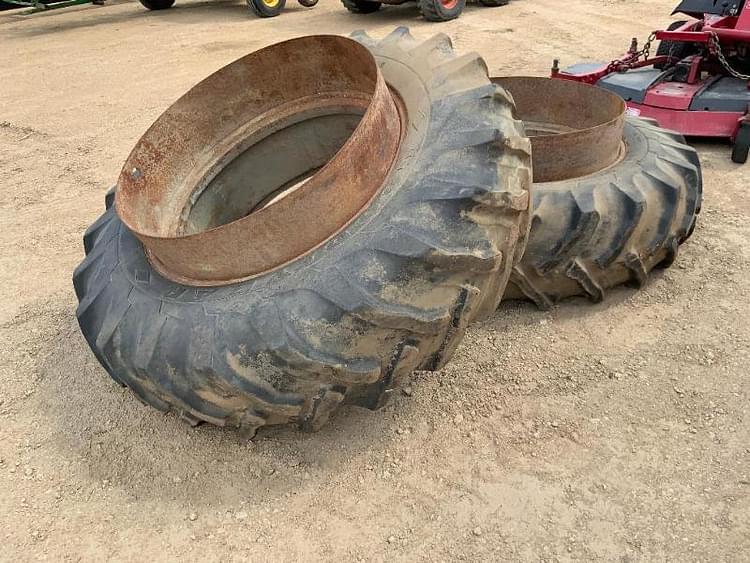 Main image Allis Chalmers 7030 9