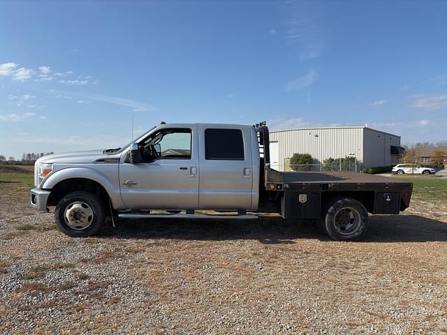 Image of Ford F-350 equipment image 1