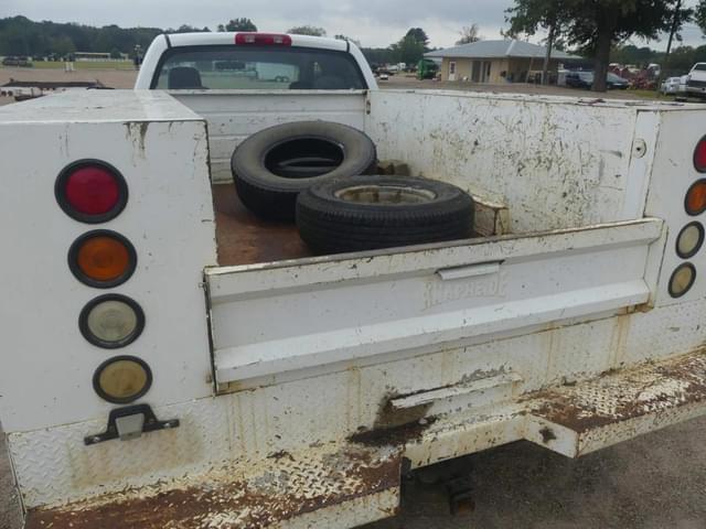 Image of Dodge Ram 3500 equipment image 4