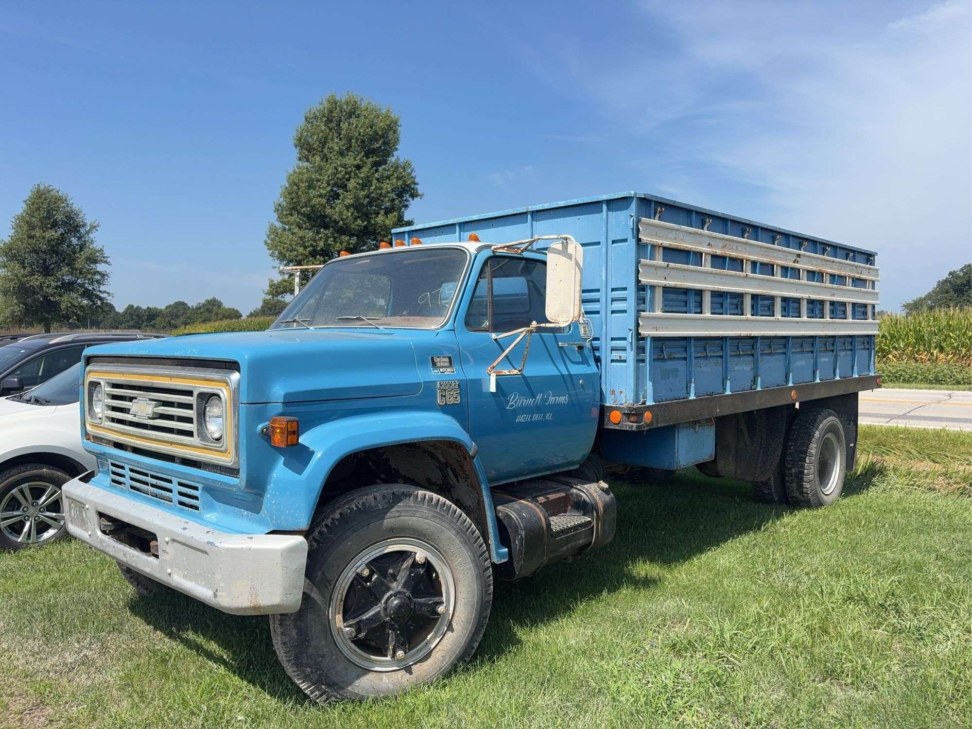 1976 Chevrolet C65 Equipment Image0