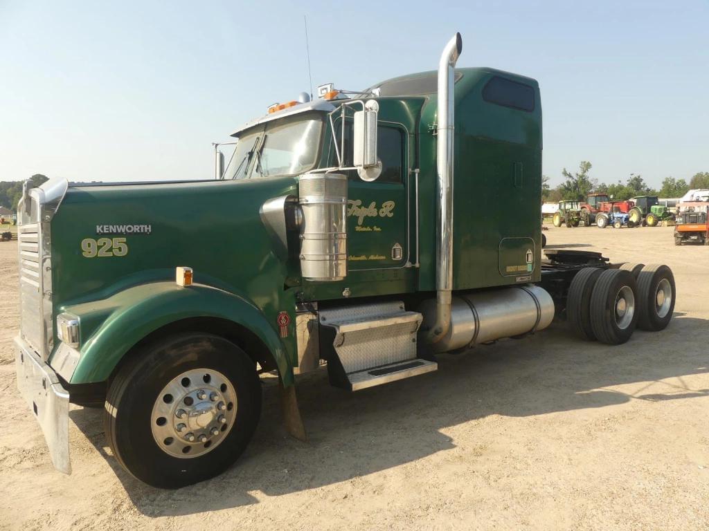 Image of Kenworth W900 Primary image