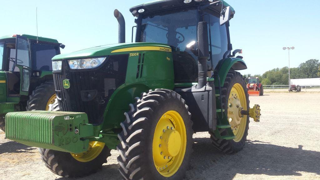 Main image John Deere 7200R