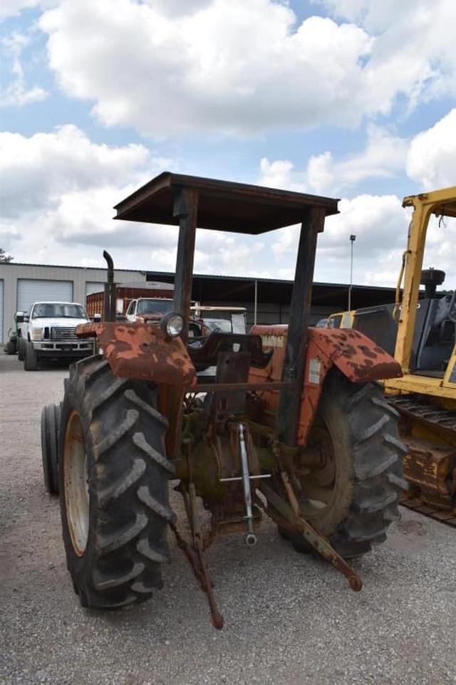 Image of Massey Ferguson 231 equipment image 4