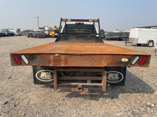 Image of Chevrolet 3500HD equipment image 3