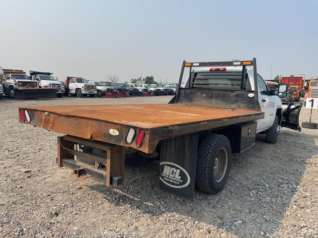 Image of Chevrolet 3500HD equipment image 4