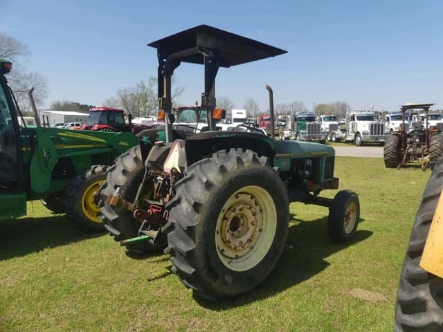 Image of John Deere 5500 equipment image 2