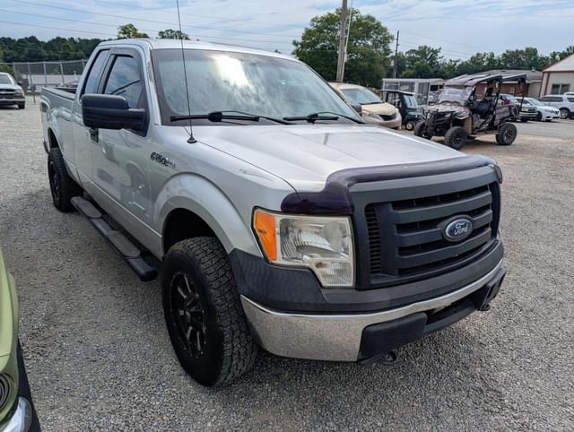 Image of Ford F-150 equipment image 1