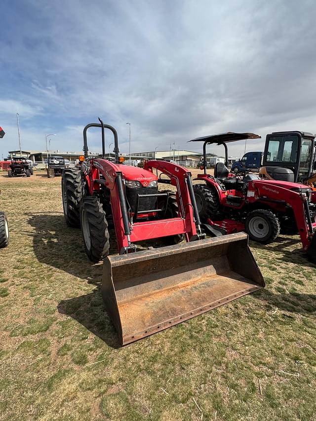 Image of Massey Ferguson 2615 equipment image 4