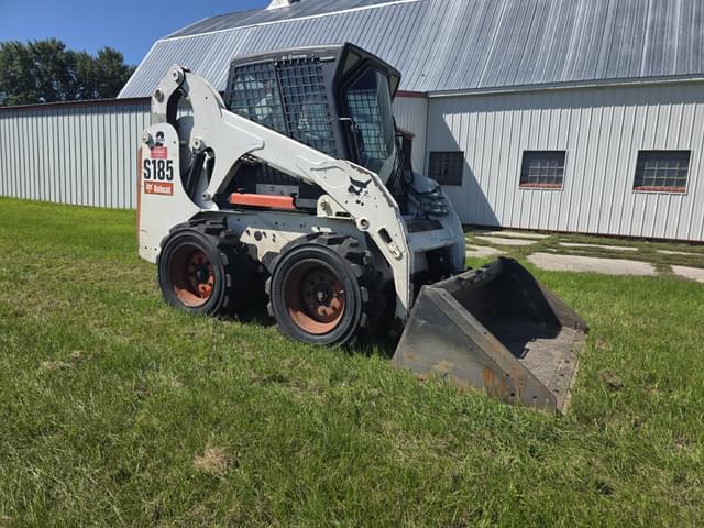 Image of Bobcat S185 equipment image 3