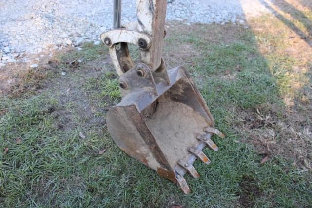 Image of Bobcat 331 equipment image 3