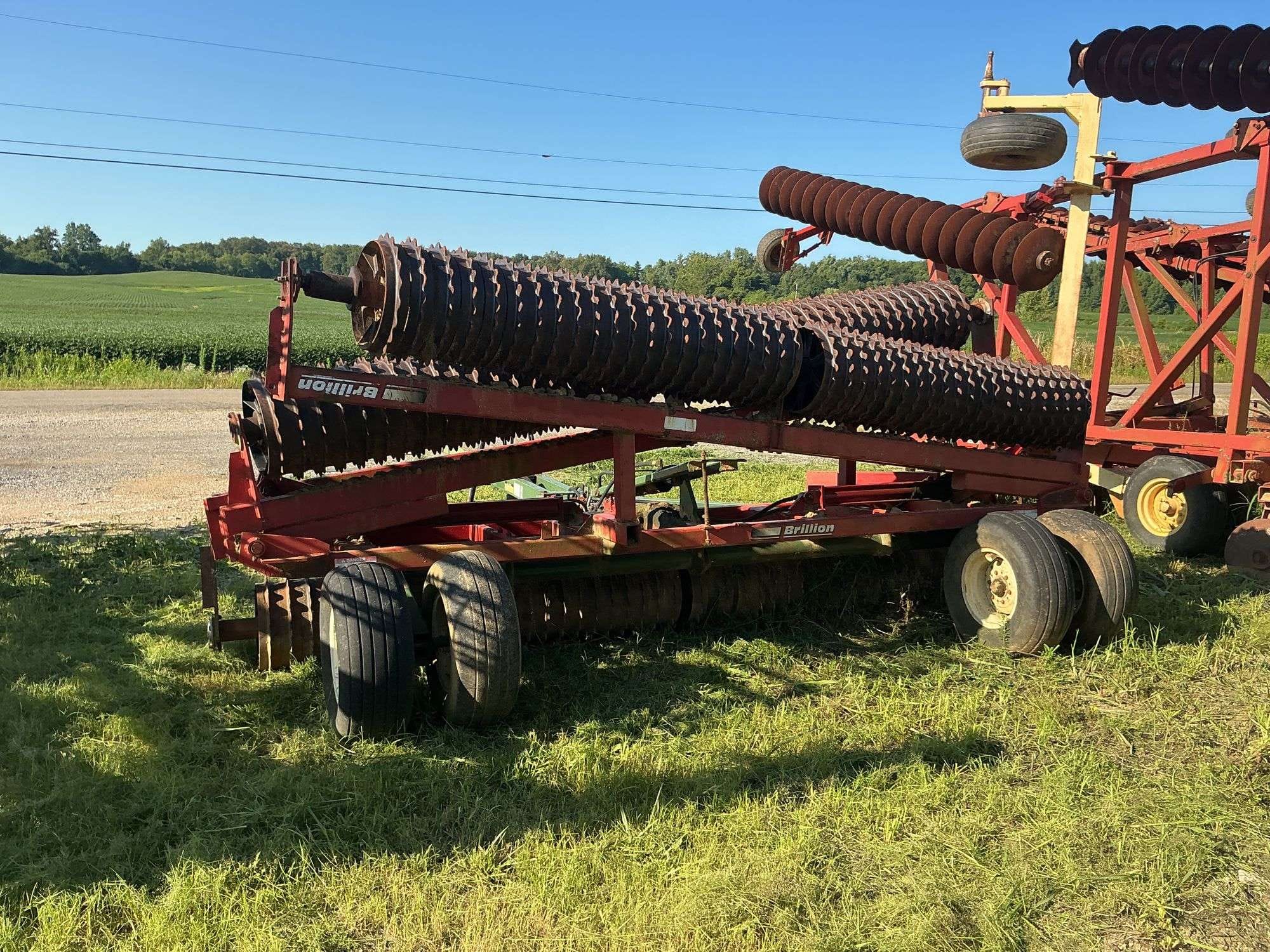 Brillion XXL Equipment Image0