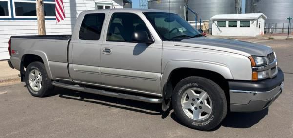 2005 Chevrolet Z71 Equipment Image0