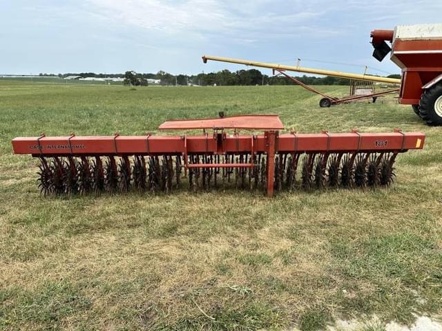 Image of Case IH 181 equipment image 2