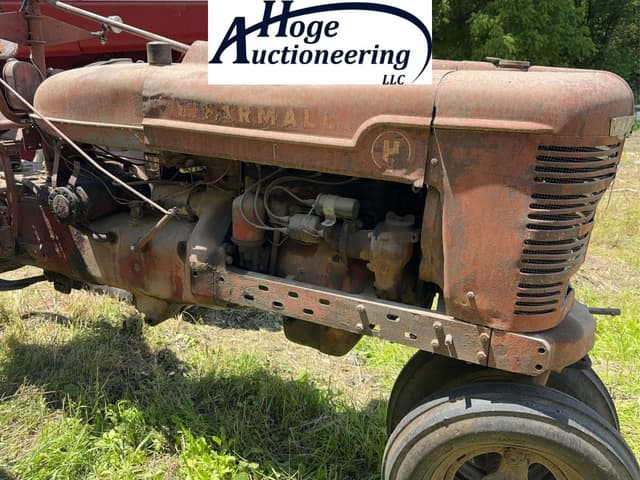 Image of Farmall H equipment image 1