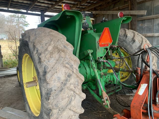 Image of John Deere 4620 equipment image 3