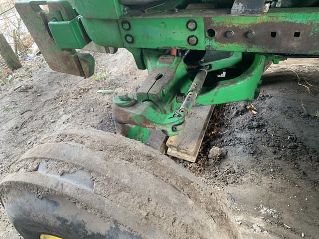 Image of John Deere 4620 equipment image 4