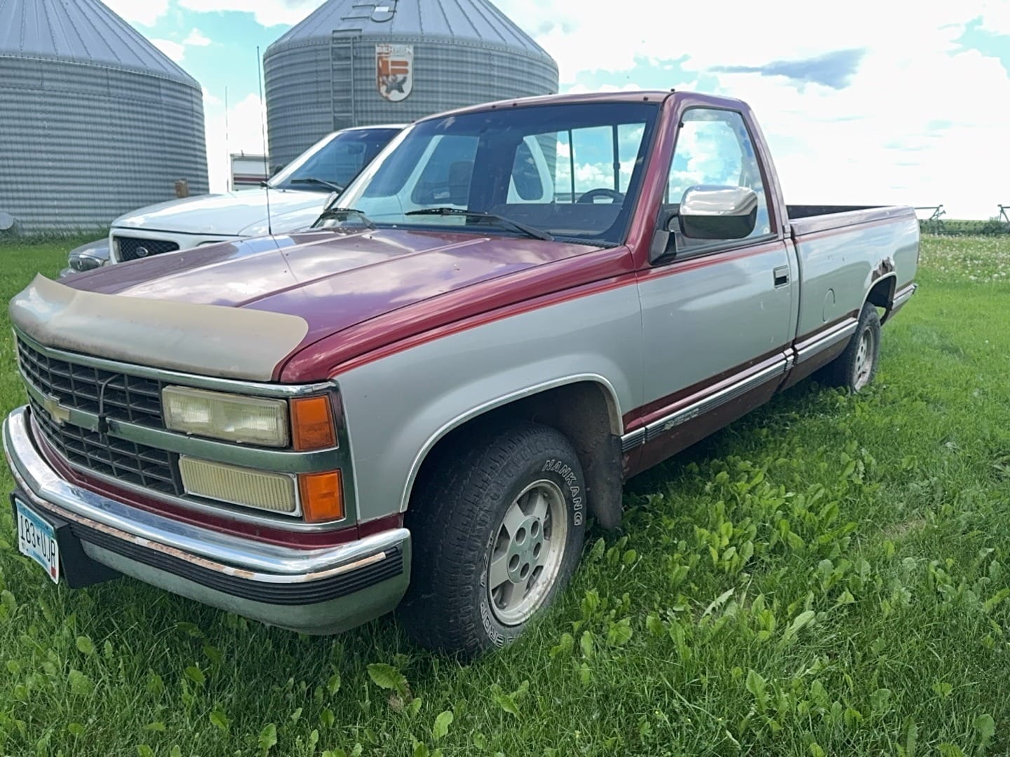 1990 Chevrolet 1500 Equipment Image0