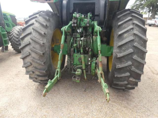 Image of John Deere 6210R equipment image 3