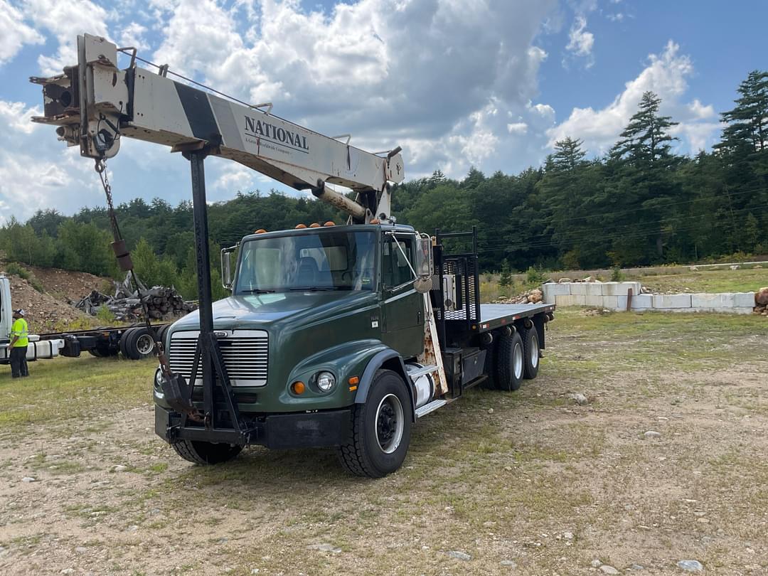 Image of Freightliner FL112 Primary image