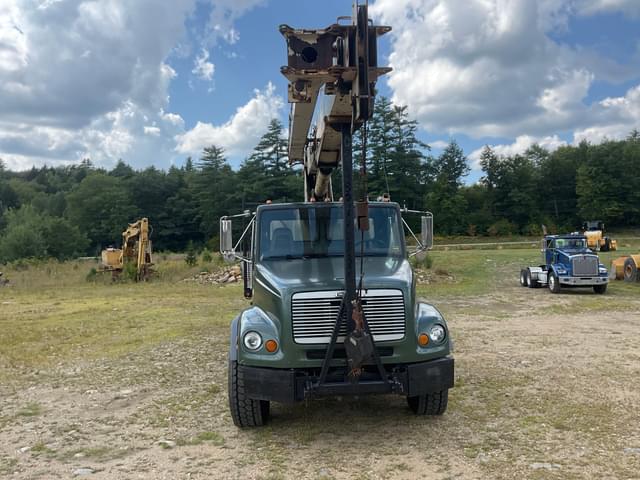 Image of Freightliner FL112 equipment image 1