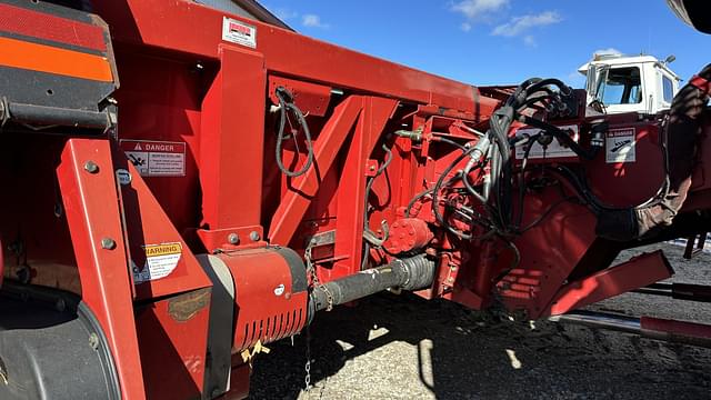 Image of Case IH 2206 equipment image 2