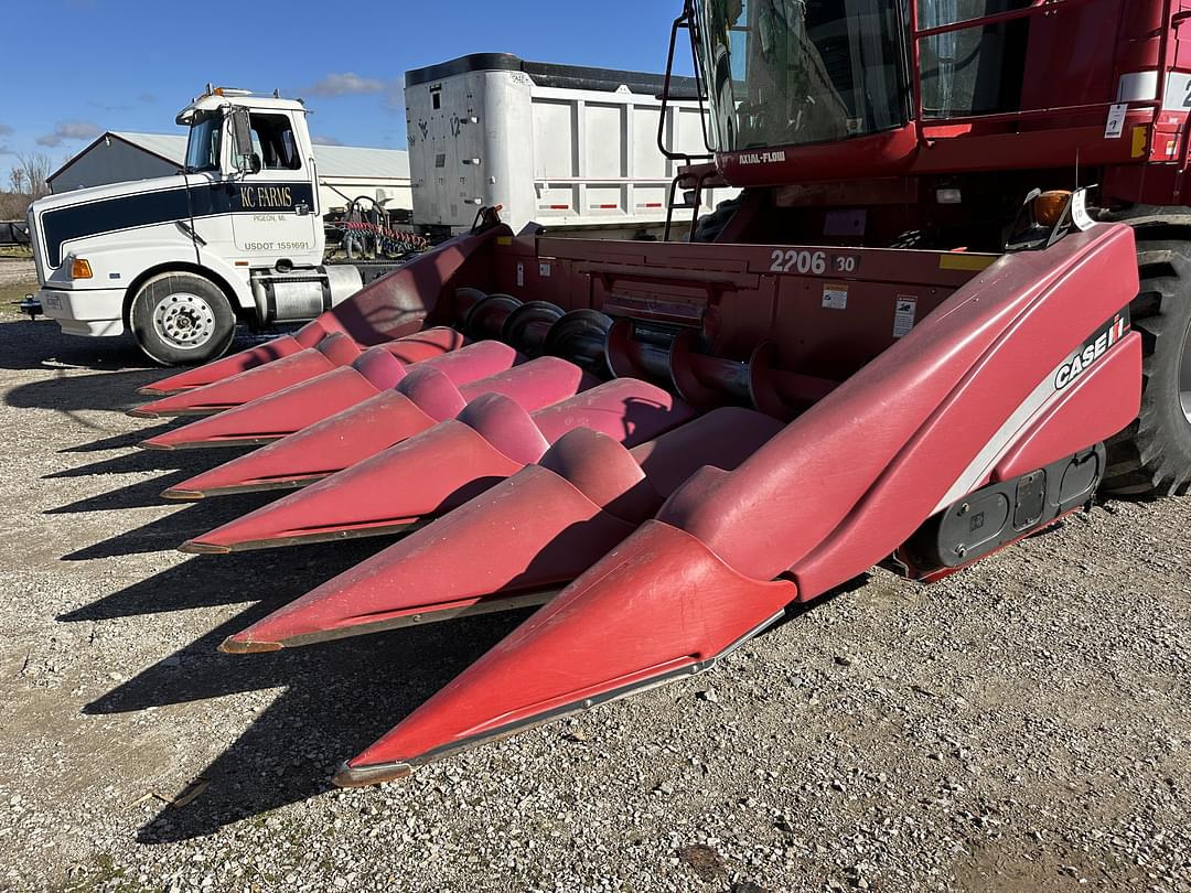 Image of Case IH 2206 Primary image