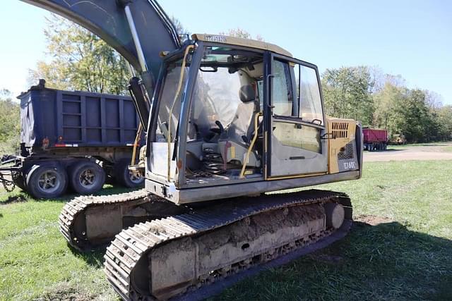 Image of Volvo EC160C equipment image 4