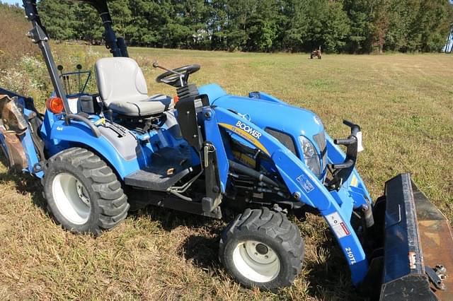 Image of New Holland Boomer 1030 equipment image 1