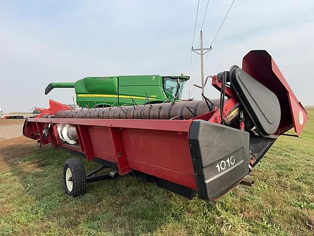 Image of Case IH 1010 equipment image 2