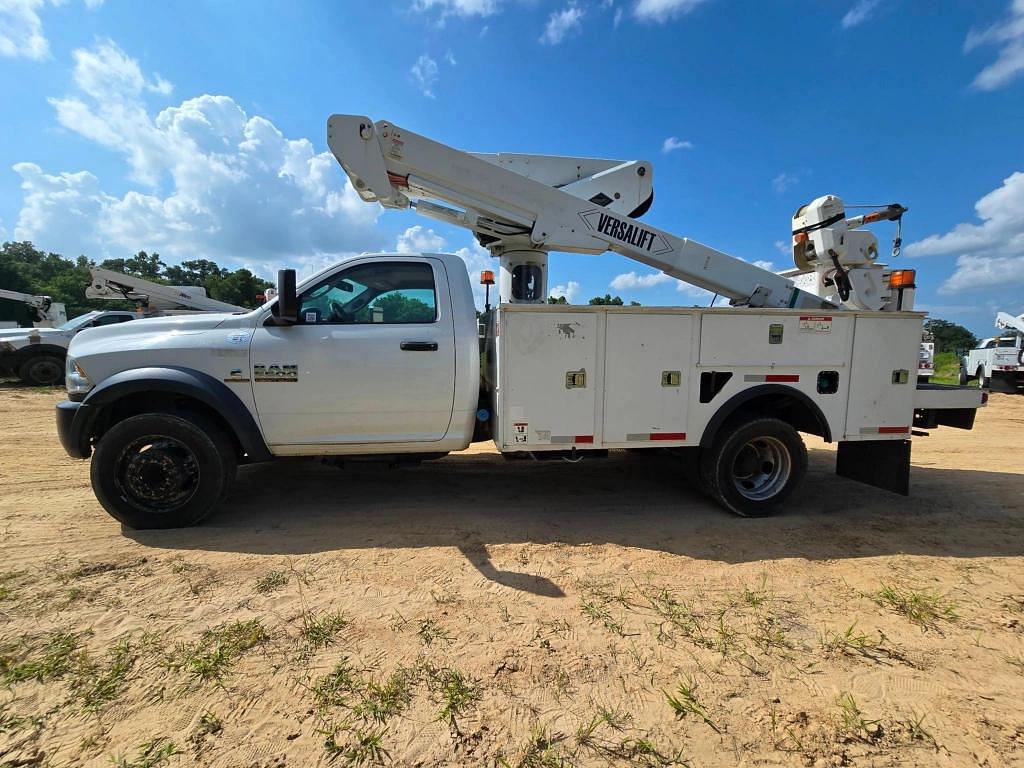 Image of Dodge Ram 5500 Primary image