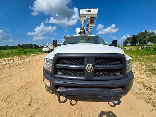 Image of Dodge Ram 5500 equipment image 2