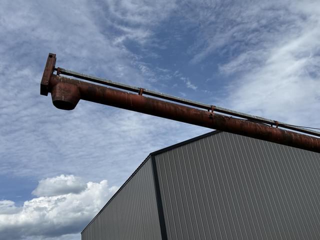 Image of Farm King 10x61 equipment image 2