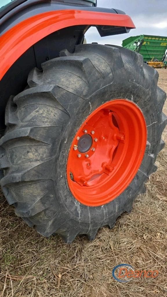 Image of Kubota L6060 equipment image 3