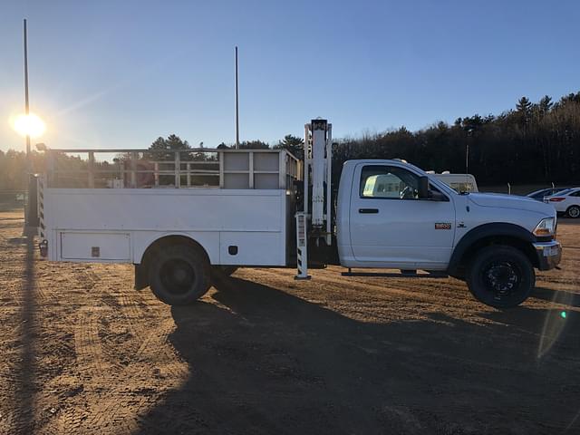 Image of Dodge Ram 5500 equipment image 4