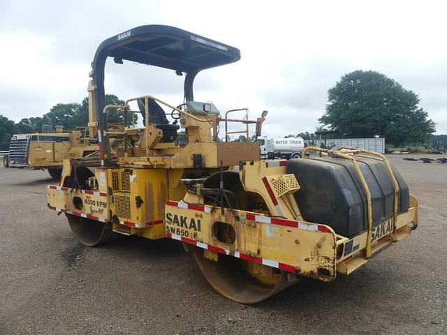 Image of Sakai SW850 equipment image 1