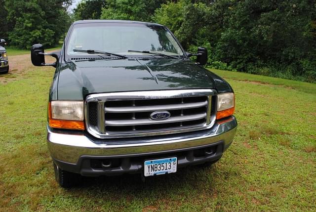 Image of Ford F-350 equipment image 1