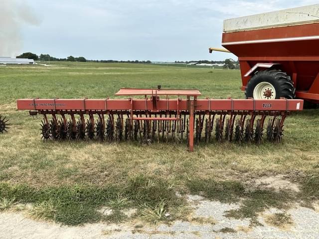Image of Case IH 181 equipment image 2