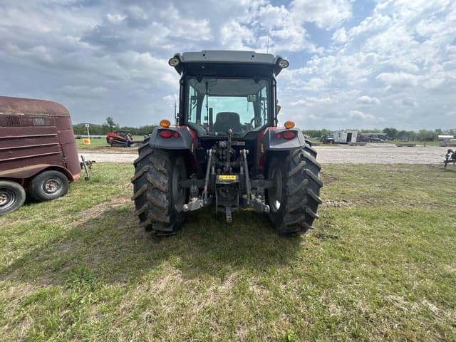 Image of Massey Ferguson 4710 equipment image 3